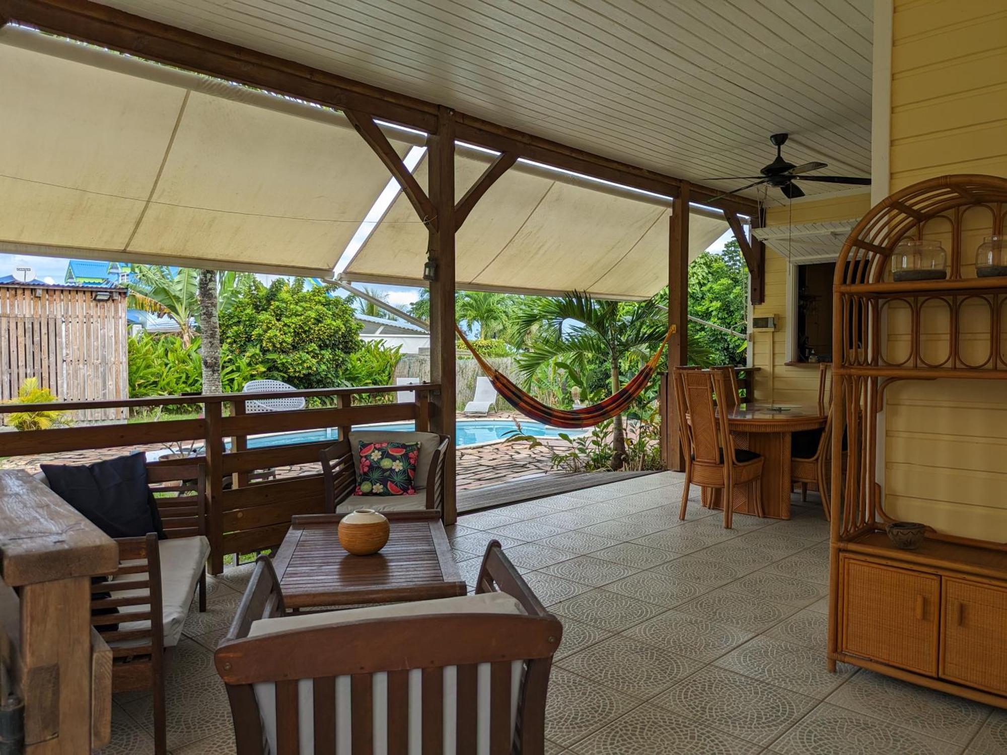 Charmante Villa Creole Climatisee, Jardin Tropical Et Piscine Prives Lamentin المظهر الخارجي الصورة